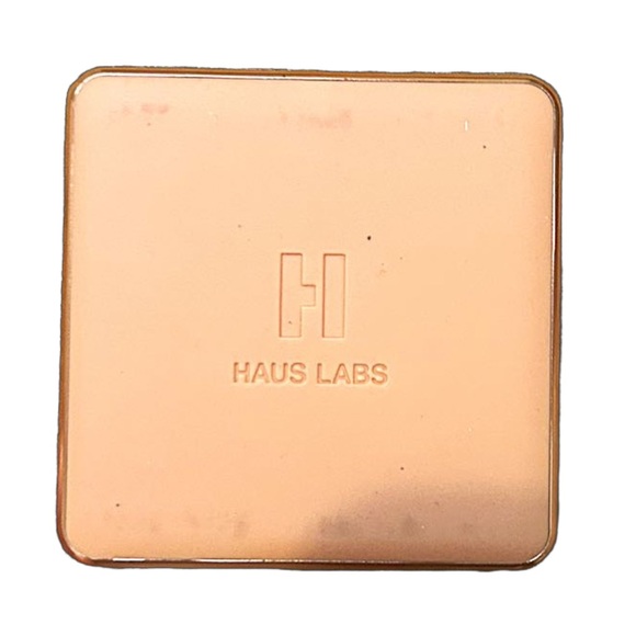 HAUS LABS Power Sculpt Velvet Bronzer – Medium Level 8 – 0.42 oz - Picture 2 of 5